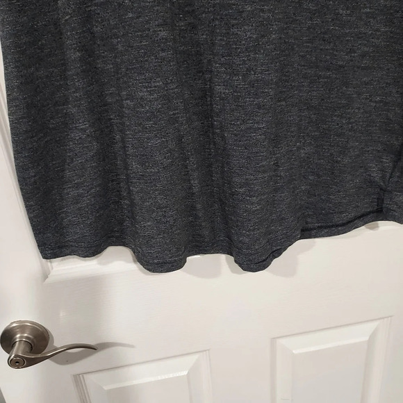 Columbia Dark Heather Gray Short Sleeve Shirt with Front Chest Pocket Size XXL - Picture 9 of 11